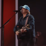 ‘died-for-all-our-sins’:-kid-rock-points-to-jesus-and-the-gospel-during-all-american-halftime-show