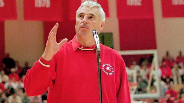 indiana-to-build-statue-in-honor-of-coach-knight