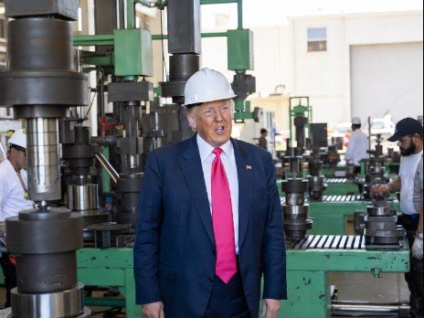trump-spurs-manufacturing-surge-with-strongest-expansion-in-years