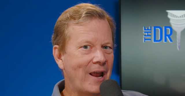 schweizer:-halftime-show-‘about-a-borderless-world’