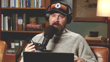 ‘duck-dynasty’-star-refuses-to-let-children-watch-‘debaucherous’-super-bowl-halftime-shows