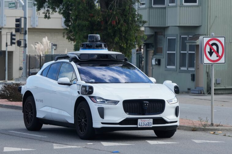 terrifying-waymo-secret-uncovered-about-vehicles-in-unusual-situations
