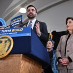 hochul-hints-ny-won’t-chip-in-more-funding-to-city-–-as-mamdani-gears-up-for-annual-‘tin-cup-day’