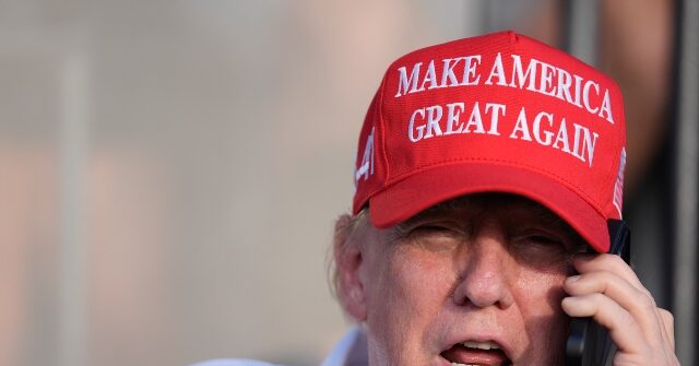 white-house:-trump’s-alleged-2006-call-to-palm-beach-police-chief-‘cracks’-establishment’s-epstein-narrative-on-potus