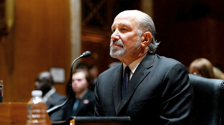 leavitt-brushes-off-lutnick–epstein-heat-with-list-of-administration-wins-media-ignored-before-ending-briefing