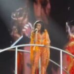 cardi-b-vows-violence-against-immigration-agents-at-california-concert:-‘if-ice-come-in-here-we’re-gonna-jump-they-asses,’-adds,-‘i-got-some-bear-mace-in-the-back’-(video)