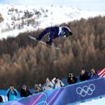 nfl-star-myles-garrett-turns-photographer-for-girlfriend-chloe-kim’s-historic-olympic-quest