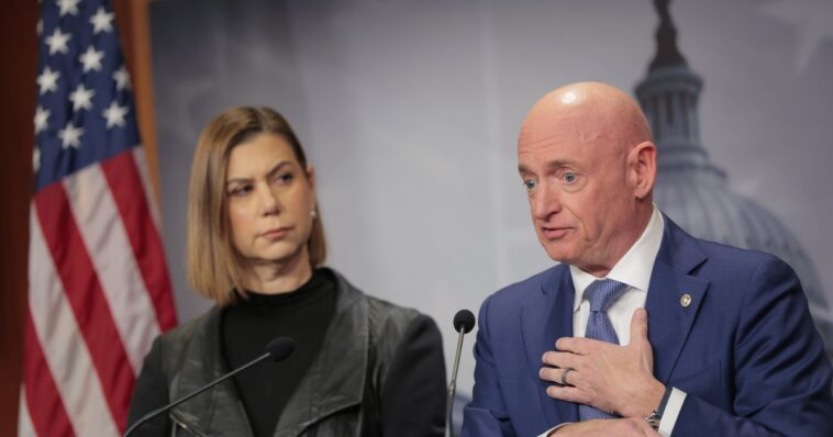 grand-jury-delivers-decision-on-indictments-for-democrats-known-as-the-‘seditious-six’