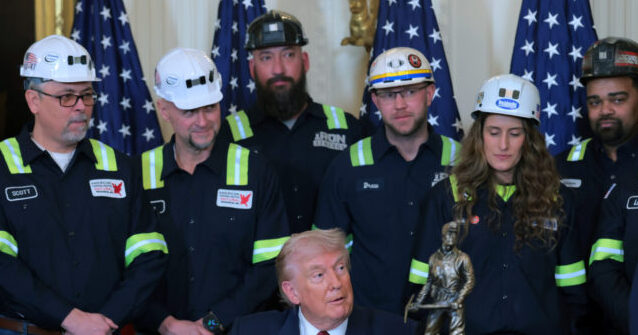 the-‘no-jobs-outside-health-care’-claim-gets-the-math-wrong