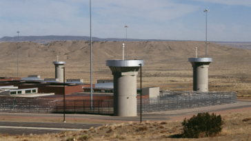 federal-judge-blocks-trump’s-bid-to-move-biden-commuted-death-row-inmates-to-‘alcatraz-of-the-rockies’