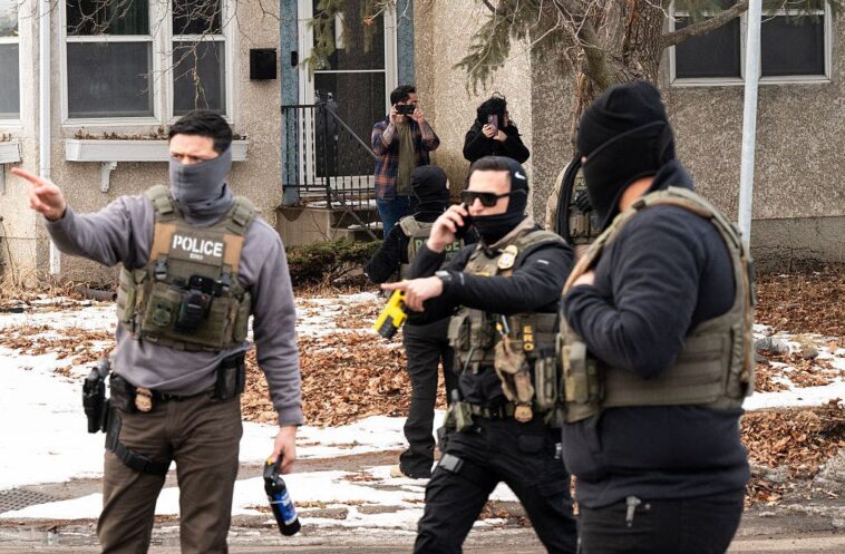 illegal-immigrant-leads-ice-on-‘dangerous’-chase-in-minnesota,-causes-multi-car-crash