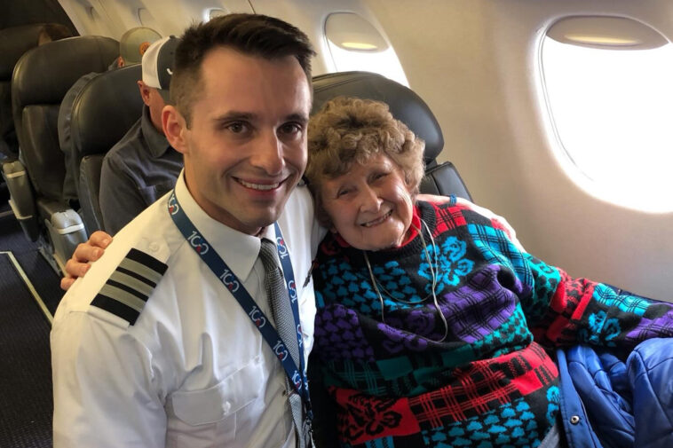 grandmother,-88,-takes-her-first-flight-ever-—-and-her-grandson-was-the-pilot:-‘special-experience’