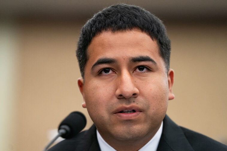 judge-dismisses-california-deportation-case-for-mexican-father-of-3-us.-marines