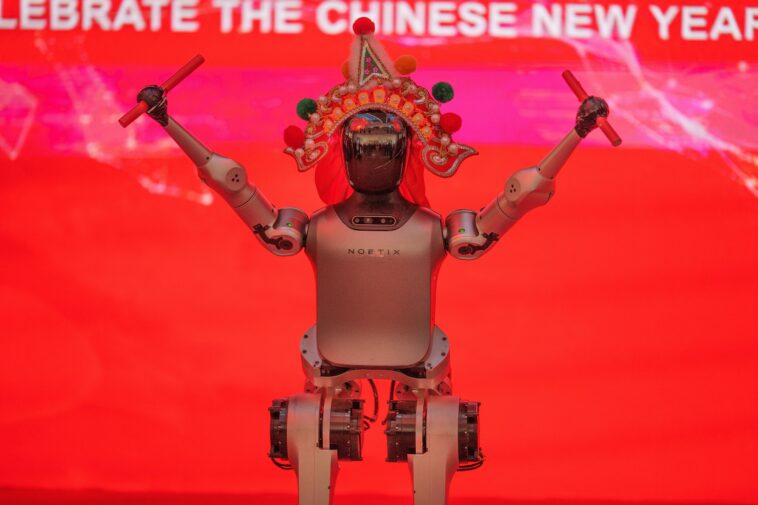 people-—-and-robots-—-in-china-are-getting-ready-for-grand-lunar-new-year-celebration