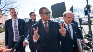 ‘not-guilty’:-don-lemon-has-day-in-court,-rejects-charge-in-church-storming-case