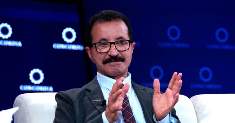 ceo-resigns-after-his-disturbing-jeffrey-epstein-email-comes-to-light:-‘i-loved-the-torture-video’