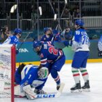 team-usa-women’s-hockey-team-crushes-italy-in-dominant-quarterfinal-rout,-advances-to-olympic-semifinals