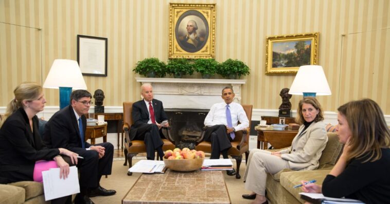 top-goldman-sachs-lawyer-quits-over-epstein-relationship,-media-glosses-over-her-connection-to-obama