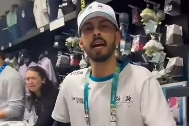 winter-olympics-store-employee-yells-‘free-palestine’-at-israel-fans,-stopantisemitism-video-shows