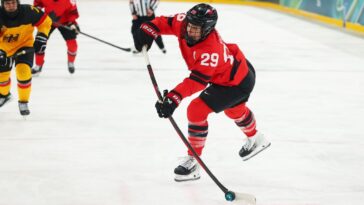 poulin-scores-in-return;-canada-women-in-semis