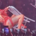 (video)-rapper-cardi-b-eats-it-during-concert,-blames-the-government-after-exchange-with-dhs-–-later-claims-video-is-ai-generated