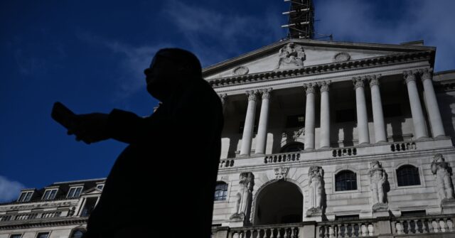bank-of-england-says-‘genderfuild’-male-staff-can-wear-a-‘suit-with-high-heels’-to-office