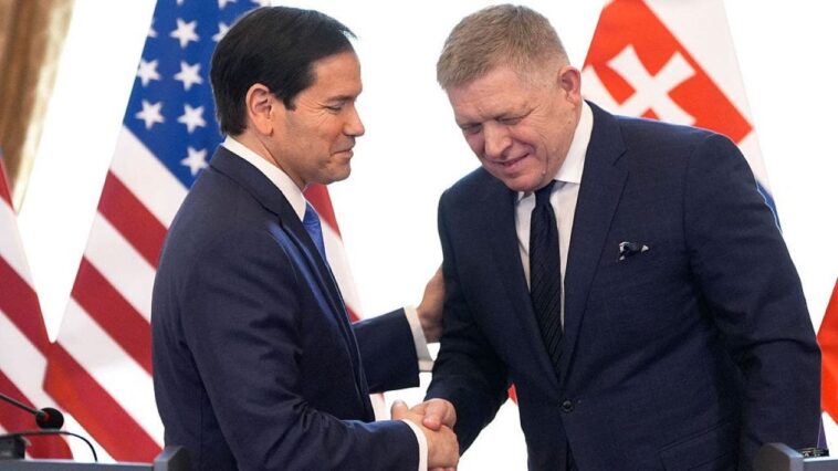 rubio-defends-us-operation-in-venezuela,-calls-out-reporter-for-trying-to-start-a-fight