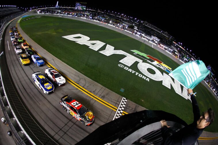 here’s-how-to-watch-the-2026-daytona-500-for-free:-start-time,-livestream