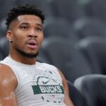 giannis:-‘as-of-today,-i’m-committed’-to-bucks