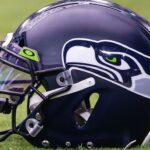 sources:-seahawks-to-hire-49ers’-fleury-as-oc