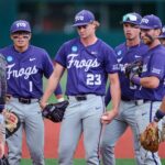 college-baseball-week-1:-top-25-rankings,-play-of-the-week-and-what-to-watch