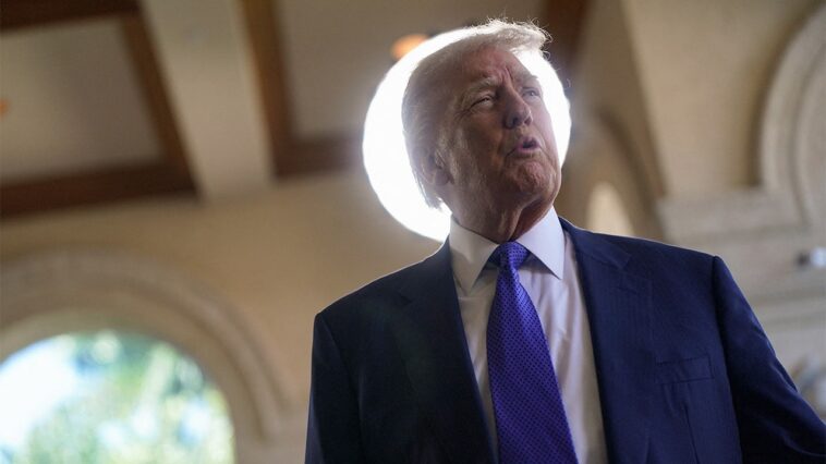 agitator-arrested-on-battery-charge-outside-trump’s-west-palm-beach-golf-course