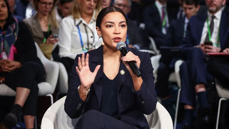 aoc-mocked-for-‘absolute-train-wreck’-weekend-on-global-stage:-‘made-a-fool-out-of-herself’