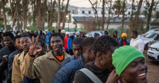 spain-amnesty-scheme-could-see-1.3-million-illegals-granted-residency,-police-report-finds