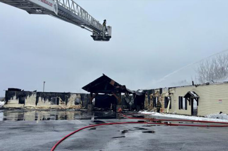 ny-church-explodes-after-freak-gas-leak,-injuring-firefighters,-pastor:-police