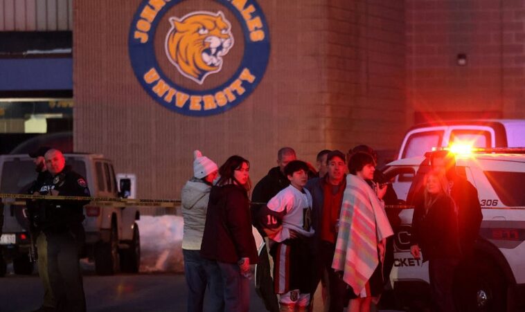 morning-brief:-trans-gunman-kills-family,-iran-stalls-for-time,-&-trump-stays-neutral-in-texas