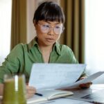 tax-season-scams-2026:-fake-irs-messages-stealing-identities