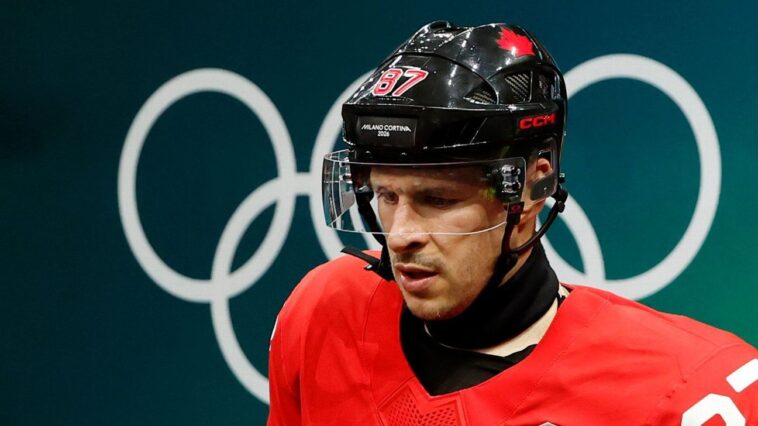 canada’s-crosby-leaves-quarterfinal-with-injury