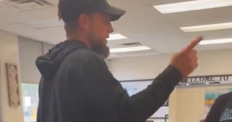 watch:-outraged-florida-father-pulls-child-from-school-over-dangerous-anti-ice-student-protest,-‘you-have,-like,-a-thousand-kids-on-the-overpass-—-one-just-about-got-hit-by-a-car’