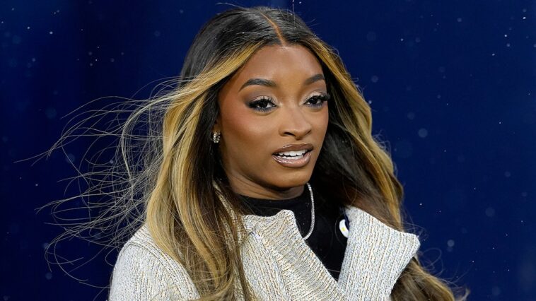 simone-biles-draws-on-olympic-setback-to-support-ilia-malinin-after-‘quad-god’s’-gold-bid-unravels