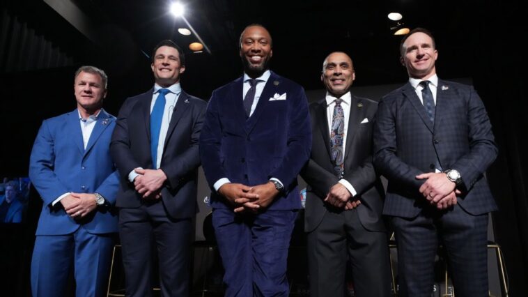 humility,-charitable-foundation-keep-larry-fitzgerald-grounded-after-hof-nod