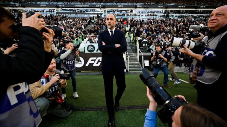 what-players-really-think-when-a-new-boss-arrives-midseason