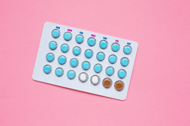 the-pill-revolt-—-why-millennial-women-like-me-are-rethinking-hormonal-birth-control