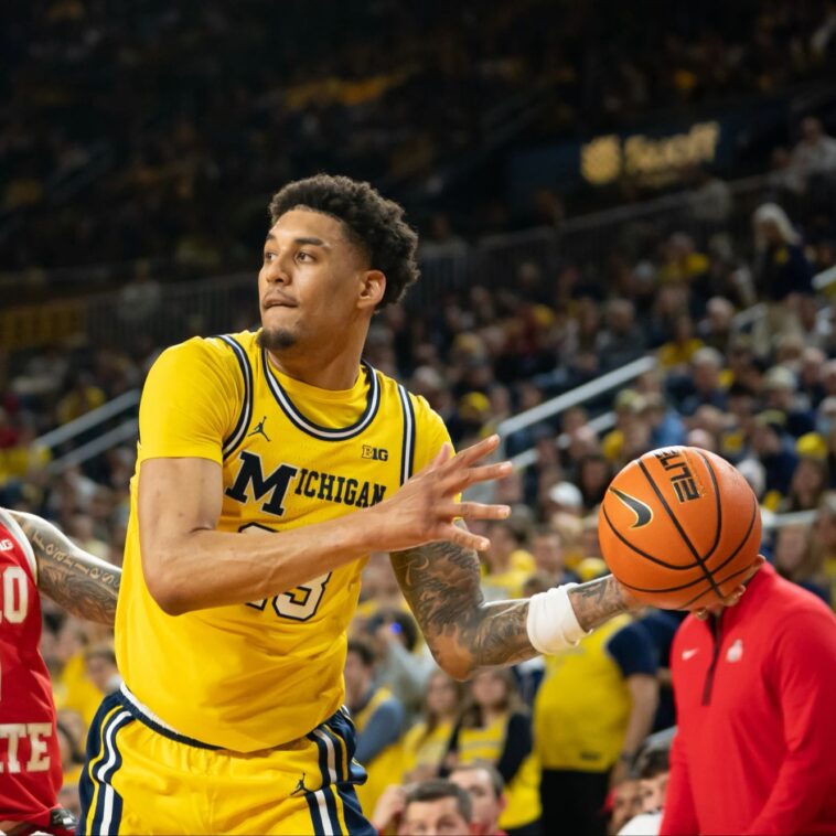 march-madness-2026-odds:-michigan-favored-to-win-ncaa-tournament