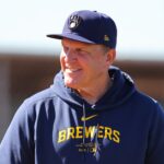 pat-murphy-gets-new-three-year-contact-with-brewers-after-two-straight-manager-of-the-year-wins