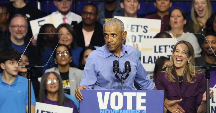 ‘classified-information’:-trump-responds-after-obama-made-‘big-mistake’-with-alien-remarks