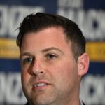 gop-rep.-mackenzie:-‘open-to’-talk-on-unmasking-ice-agents,-but-needs-to-be-coupled-with-enforcement-on-doxxing