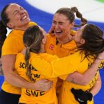 no-1-canada,-us.-fall-in-women’s-curling-semis
