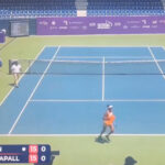 tennis-players-run-for-cover-after-bees-invade-stadium-in-chaotic-scene