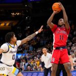 ian-jackson-out-for-creighton-game-with-ankle-injury-in-st.-john’s-injury-concern